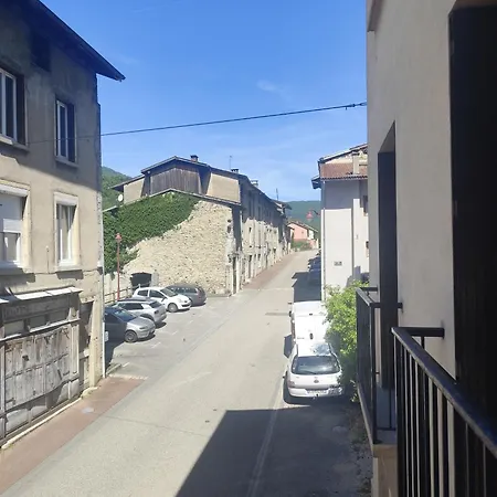 Daire T2 Avec Balcon *